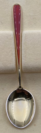 Mokkaskje i sølv med mørke rød emalje 9,5 cm