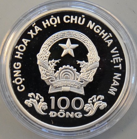Vietnam: 100 dong 2000